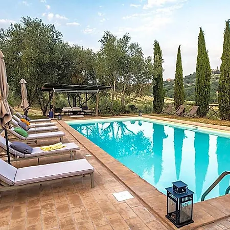 A Luxury Country On The Board Of Umbria And Tuscany With Air Condition Hotel