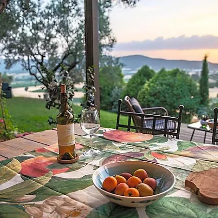 Hotel A Luxury Country On The Board Of Umbria And Tuscany With Air Condition Magione